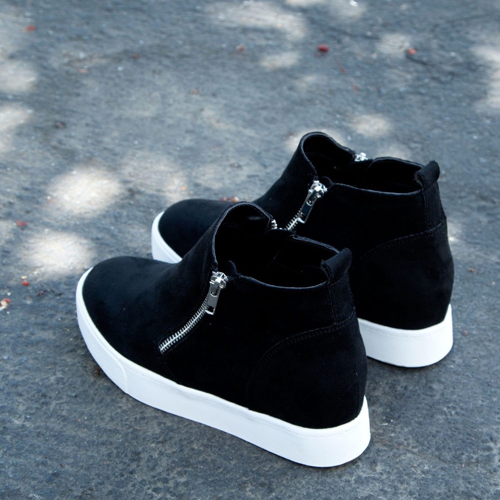 NEW🔥 Side Zip Wedge Heel Platform Sneaker Booties - Picture 9 of 10